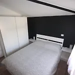 House Veli Vrh * Pula