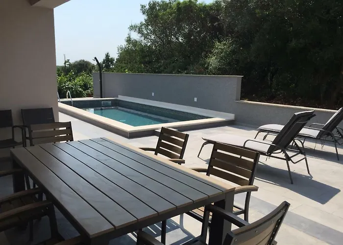 House Veli Vrh Ferienhaus Pula